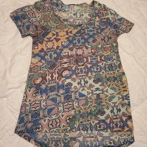 LulaRoe Classic Tee Small
